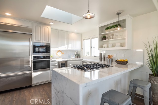 324 21st Street, Manhattan Beach, California 90266, 3 Bedrooms Bedrooms, ,4 BathroomsBathrooms,Residential,Sold,21st,SB21154913