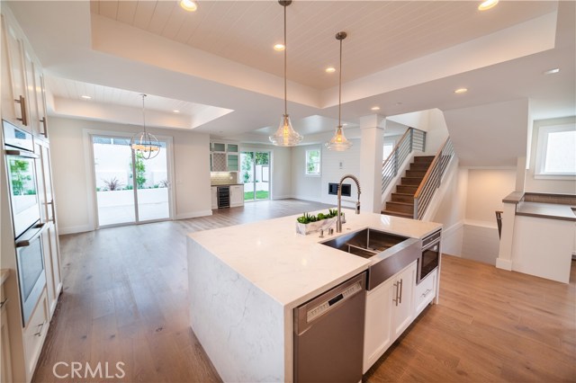 1108 Vincent Street, Redondo Beach, California 90277, 5 Bedrooms Bedrooms, ,4 BathroomsBathrooms,Residential,Sold,Vincent,SB18102573