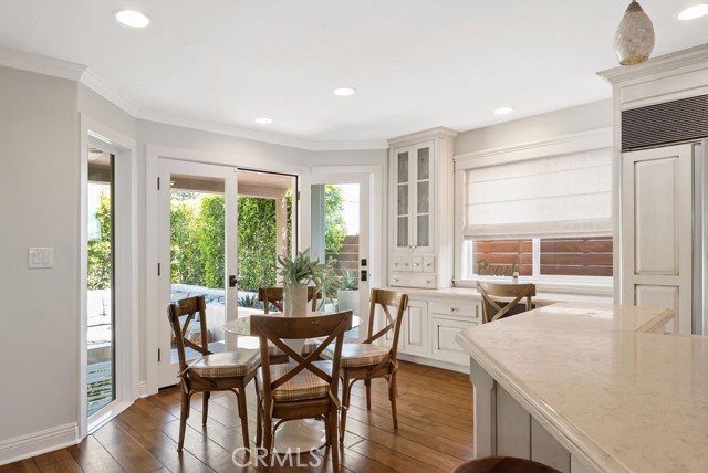 1724 Walnut Avenue, Manhattan Beach, California 90266, 4 Bedrooms Bedrooms, ,3 BathroomsBathrooms,Residential,Sold,Walnut,SB21065266