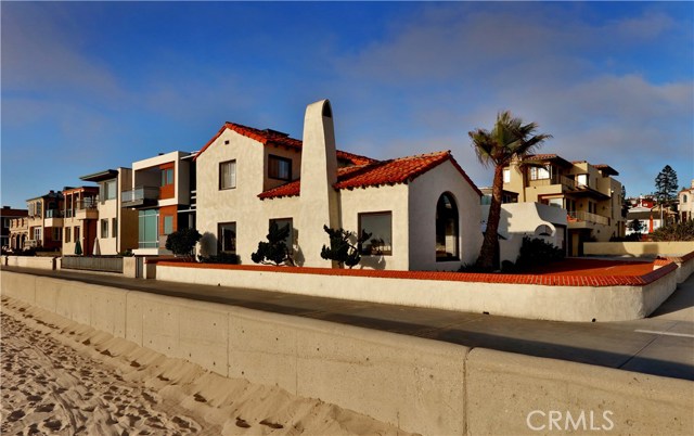 2302 The Strand, Hermosa Beach, California 90254, 5 Bedrooms Bedrooms, ,3 BathroomsBathrooms,Residential,Sold,The Strand,SB17229806