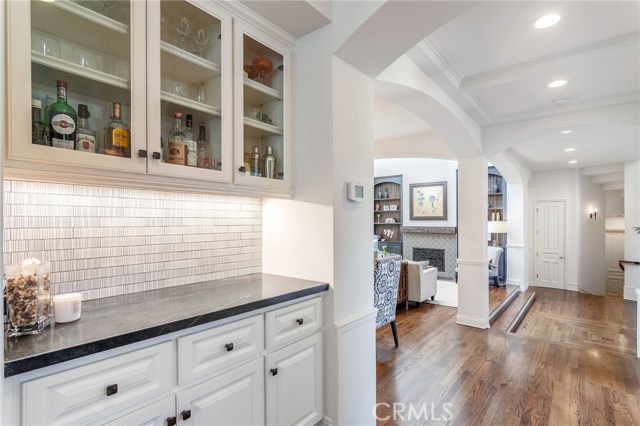Bar Area between Formal Dining Room and Family Room