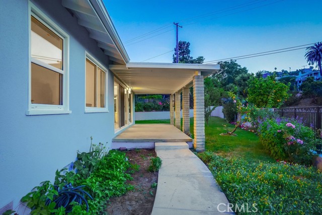 28603 Enrose Avenue, Rancho Palos Verdes, California 90275, 4 Bedrooms Bedrooms, ,2 BathroomsBathrooms,Residential,Sold,Enrose,SB21121968
