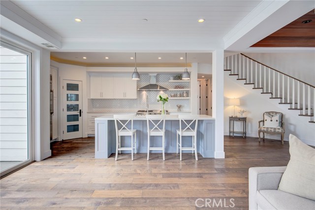 2022 Robinson Street, Redondo Beach, California 90278, 5 Bedrooms Bedrooms, ,4 BathroomsBathrooms,Residential,Sold,Robinson,SB19046293