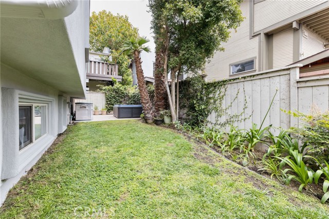 952 15th Street, Hermosa Beach, California 90254, 4 Bedrooms Bedrooms, ,3 BathroomsBathrooms,Residential,Sold,15th,SB20106766