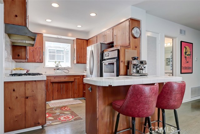 520 Francisco Street, Manhattan Beach, California 90266, 4 Bedrooms Bedrooms, ,2 BathroomsBathrooms,Residential,Sold,Francisco,SB20133838