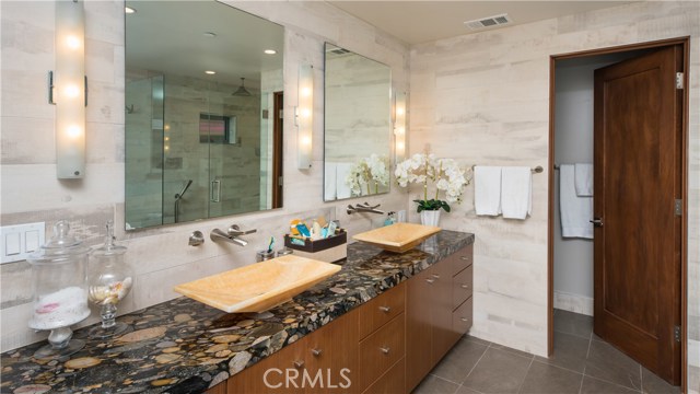 801 Ocean Drive, Hermosa Beach, California 90254, 4 Bedrooms Bedrooms, ,5 BathroomsBathrooms,Residential,Sold,Ocean,SB19222362