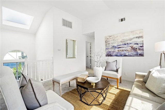 1912 Pullman Lane, Redondo Beach, California 90278, 4 Bedrooms Bedrooms, ,3 BathroomsBathrooms,Residential,Sold,Pullman,SB20135946