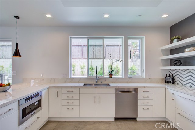 2613 Alvord Lane, Redondo Beach, California 90278, 5 Bedrooms Bedrooms, ,4 BathroomsBathrooms,Residential,Sold,Alvord,PV19190354