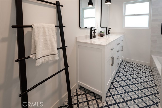 26675 Westvale Road, Palos Verdes Peninsula, California 90274, 3 Bedrooms Bedrooms, ,2 BathroomsBathrooms,Residential,Sold,Westvale,SB21093709