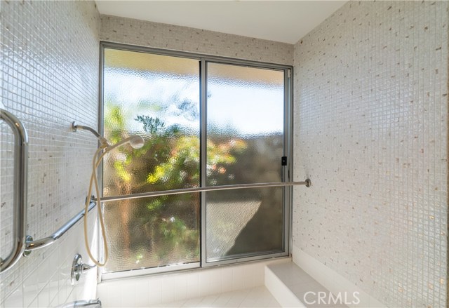 6107 Arrowroot Lane, Rancho Palos Verdes, California 90275, 2 Bedrooms Bedrooms, ,2 BathroomsBathrooms,Residential,Sold,Arrowroot,PW18092045