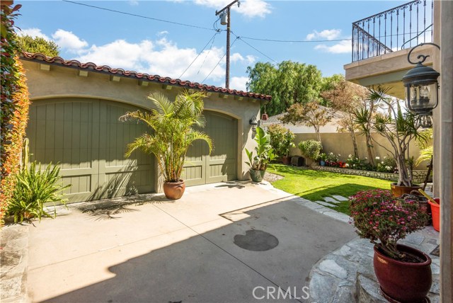 628 Marine Avenue, Manhattan Beach, California 90266, 3 Bedrooms Bedrooms, ,2 BathroomsBathrooms,Residential,Sold,Marine,SB17121446