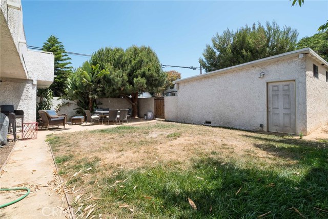 1326 Owosso Avenue, Hermosa Beach, California 90254, 4 Bedrooms Bedrooms, ,3 BathroomsBathrooms,Residential,Sold,Owosso,SB18170594