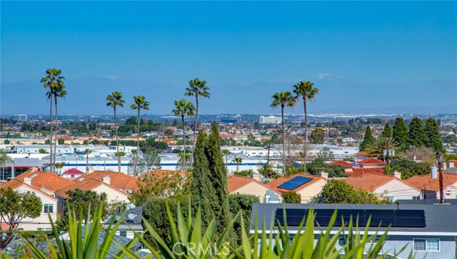 3009 Windmill Road, Torrance, California 90505, 3 Bedrooms Bedrooms, ,2 BathroomsBathrooms,Residential,Sold,Windmill,SB20031717