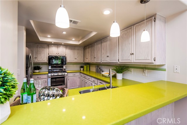 Recently remodelled contemporary kitchen with stainless appliances