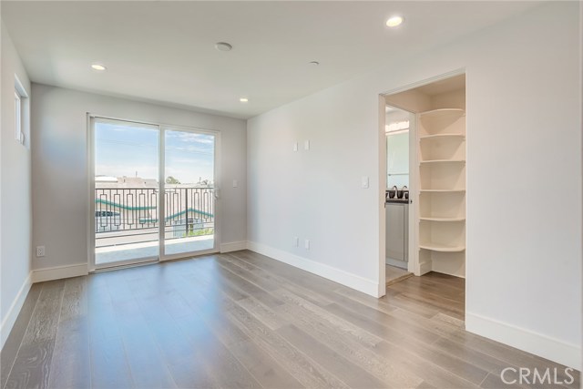 1922 Vanderbilt Lane, Redondo Beach, California 90278, 5 Bedrooms Bedrooms, ,5 BathroomsBathrooms,Residential,Sold,Vanderbilt,PV19214347