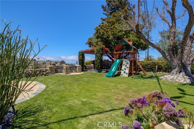 26221 Basswood Avenue, Rancho Palos Verdes, California 90275, 4 Bedrooms Bedrooms, ,2 BathroomsBathrooms,Residential,Sold,Basswood,PV21145567