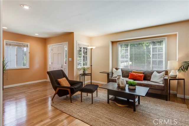 2004 Faymont Avenue, Manhattan Beach, California 90266, 3 Bedrooms Bedrooms, ,2 BathroomsBathrooms,Residential,Sold,Faymont,SB19117779