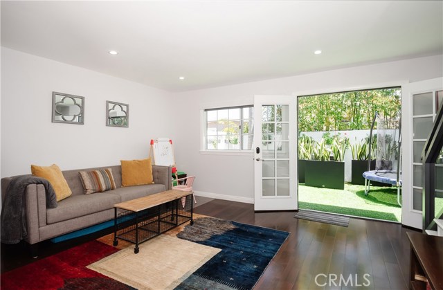 1510 Harper Avenue, Redondo Beach, California 90278, 4 Bedrooms Bedrooms, ,3 BathroomsBathrooms,Residential,Sold,Harper,SB20094082
