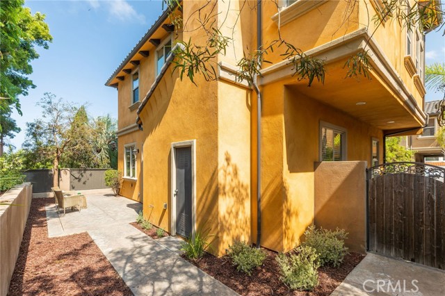 detached rear townhome