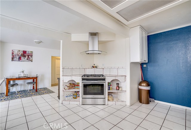 3 Bed Home for Sale in Compton, California