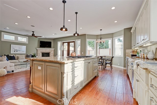 3524 Laurel Avenue, Manhattan Beach, California 90266, 5 Bedrooms Bedrooms, ,2 BathroomsBathrooms,Residential,Sold,Laurel,SB17280201