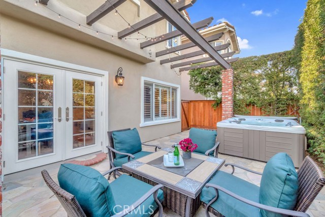 Enjoy your own private retreat outside complete with above ground hot tub! Perfect for Summer BBQs or Relaxing after a Long Day at Work. Enjoy your own private retreat outside complete with above ground hot tub! Perfect for Summer BBQs or Relaxing after a Long Day at Work.