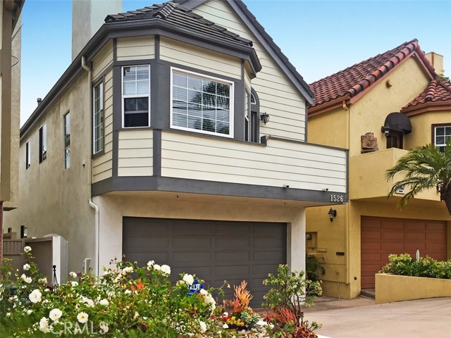 1526 Steinhart Avenue, Redondo Beach, California 90278, 3 Bedrooms Bedrooms, ,2 BathroomsBathrooms,Residential,Sold,Steinhart,SB17103840