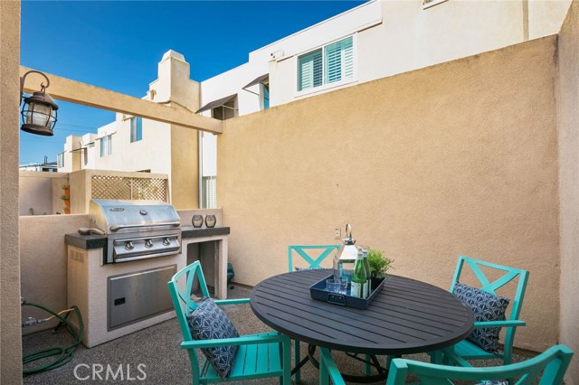 501 Herondo Street, Hermosa Beach, California 90254, 3 Bedrooms Bedrooms, ,1 BathroomBathrooms,Residential,Sold,Herondo,RS20077792