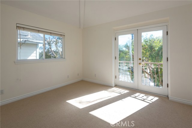 2111 Nelson Avenue, Redondo Beach, California 90278, 4 Bedrooms Bedrooms, ,2 BathroomsBathrooms,Residential,Sold,Nelson,SB19043798