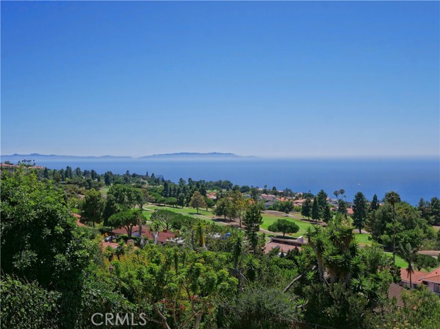 6810 Crest Road, Rancho Palos Verdes, California 90275, 3 Bedrooms Bedrooms, ,3 BathroomsBathrooms,Residential,Sold,Crest,PV21168023