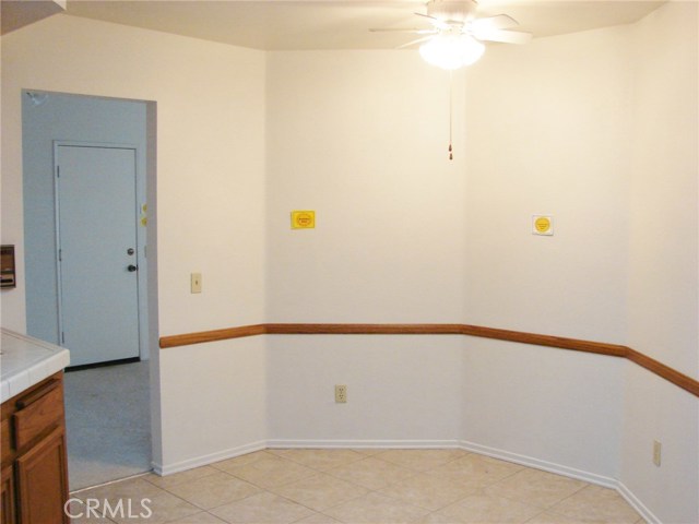 ANOTHER VIEW OF THE BREAKFAST NOOK AREA IN THE KITCHEN. 2nd SPACE DINING OPTION