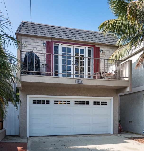 1645 Goodman Avenue, Redondo Beach, California 90278, 3 Bedrooms Bedrooms, ,2 BathroomsBathrooms,Residential,Sold,Goodman,SB18262400