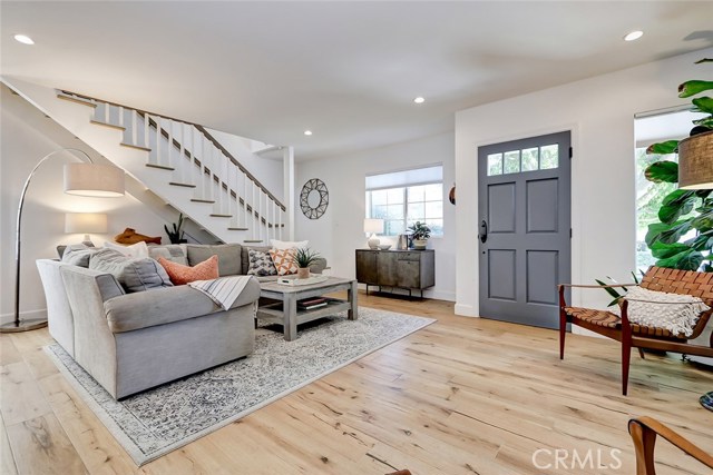 3513 Oak Avenue, Manhattan Beach, California 90266, 3 Bedrooms Bedrooms, ,1 BathroomBathrooms,Residential,Sold,Oak,SB20182757