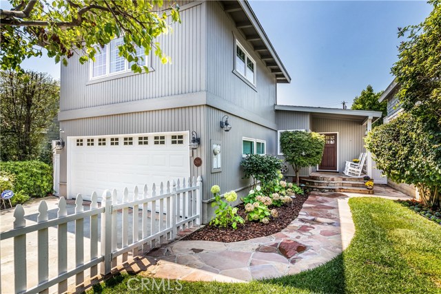 2601 Walnut Avenue, Manhattan Beach, California 90266, 3 Bedrooms Bedrooms, ,2 BathroomsBathrooms,Residential,Sold,Walnut,SB20171209