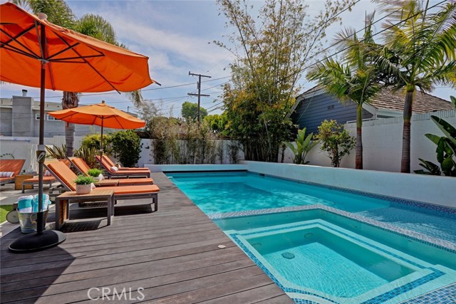 2306 Graham Avenue, Redondo Beach, California 90278, 2 Bedrooms Bedrooms, ,2 BathroomsBathrooms,Residential,Sold,Graham,SB18096314