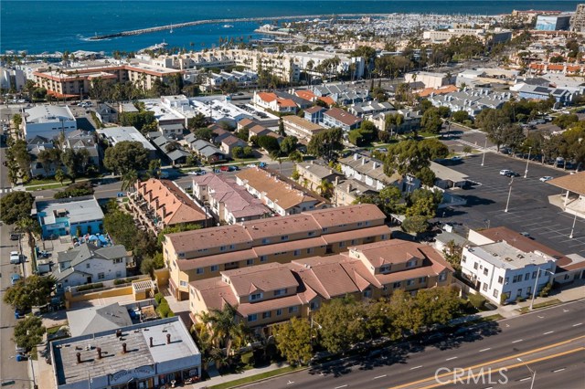 317 Garnet Street, Redondo Beach, California 90277, 4 Bedrooms Bedrooms, ,2 BathroomsBathrooms,Residential,Sold,Garnet,SB20020819