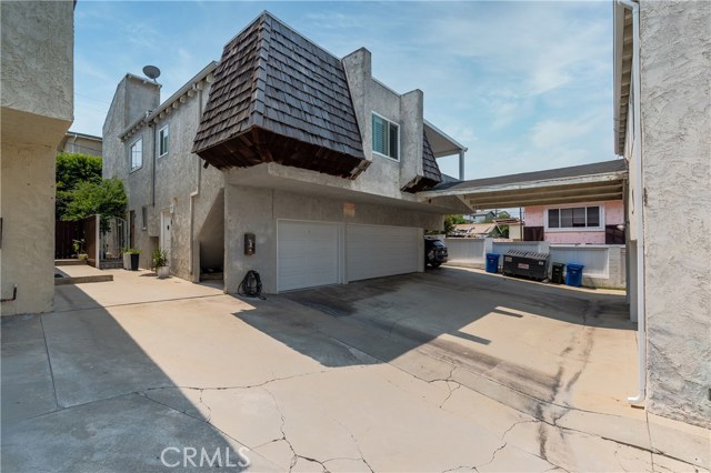 2704 Voorhees Avenue, Redondo Beach, California 90278, 2 Bedrooms Bedrooms, ,1 BathroomBathrooms,Residential,Sold,Voorhees,SB20164502