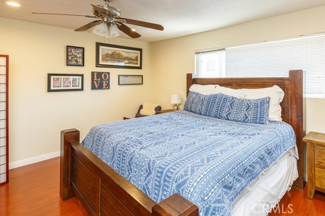 1140 Manhattan Beach Boulevard, Manhattan Beach, California 90266, 2 Bedrooms Bedrooms, ,3 BathroomsBathrooms,Residential,Sold,Manhattan Beach,SB17069886