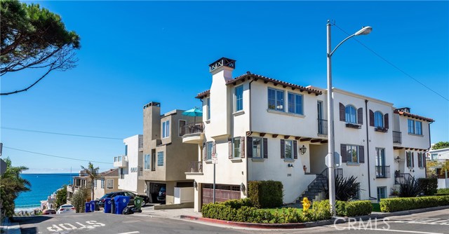 2801 Alma Avenue, Manhattan Beach, California 90266, 3 Bedrooms Bedrooms, ,3 BathroomsBathrooms,Residential,Sold,Alma,SB18242758