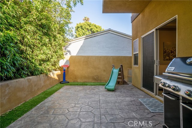 1605 Stanford Avenue, Redondo Beach, California 90278, 5 Bedrooms Bedrooms, ,3 BathroomsBathrooms,Residential,Sold,Stanford,SB19237722