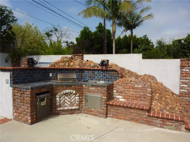 1344 19th Street, Manhattan Beach, California 90266, 4 Bedrooms Bedrooms, ,2 BathroomsBathrooms,Residential,Sold,19th,SB17162814