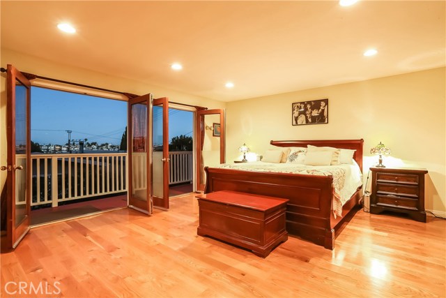 1802 Harper Avenue, Redondo Beach, California 90278, 3 Bedrooms Bedrooms, ,3 BathroomsBathrooms,Residential,Sold,Harper,SB18227443