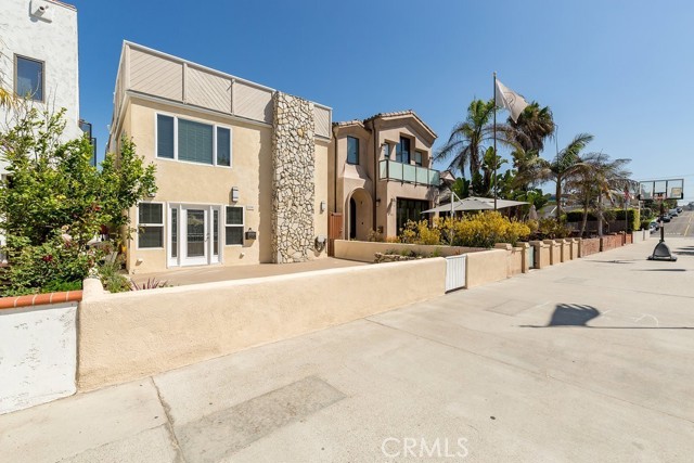 29 6th Street, Hermosa Beach, California 90254, ,Residential Income,Sold,6th,SB21084713