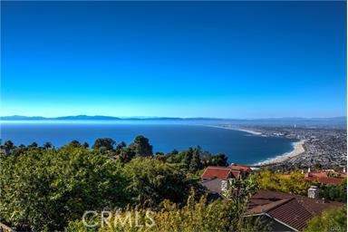 2300 Via Acalones, Palos Verdes Estates, California 90274, 3 Bedrooms Bedrooms, ,2 BathroomsBathrooms,Residential,Sold,Via Acalones,PV17158914