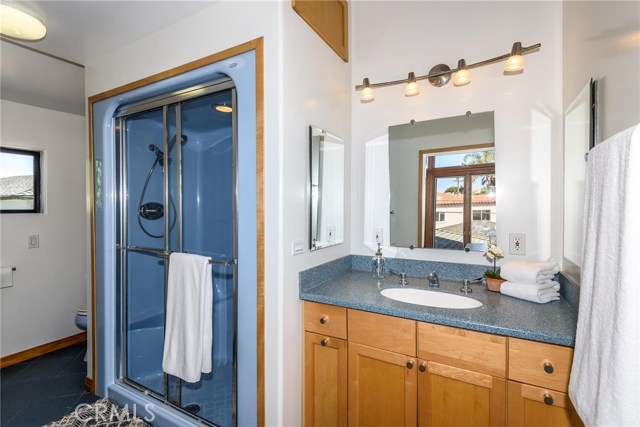 403 Lucia Avenue, Redondo Beach, California 90277, 3 Bedrooms Bedrooms, ,1 BathroomBathrooms,Residential,Sold,Lucia,SB18144542