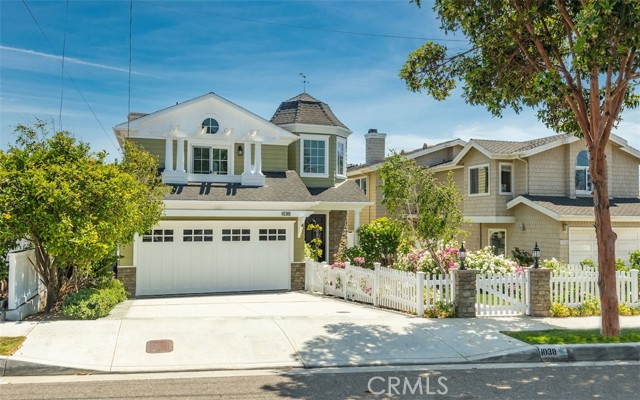 1038 Avenue D, Redondo Beach, California 90277, 5 Bedrooms Bedrooms, ,4 BathroomsBathrooms,Residential,Sold,Avenue D,PV21115047