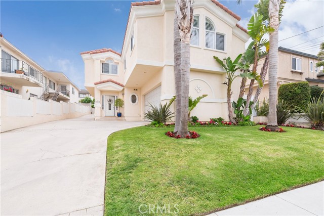 1914 Harriman Lane, Redondo Beach, California 90278, 4 Bedrooms Bedrooms, ,2 BathroomsBathrooms,Residential,Sold,Harriman,SB17120286