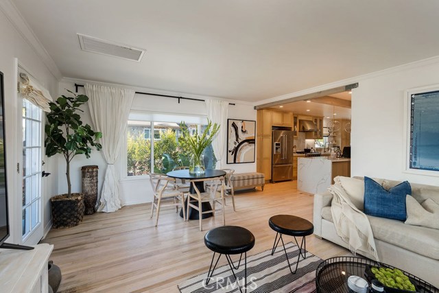 3617 Elm Avenue, Manhattan Beach, California 90266, 3 Bedrooms Bedrooms, ,2 BathroomsBathrooms,Residential,Sold,Elm,SB20086428