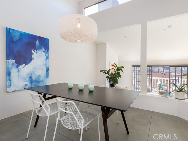 2021 Carnegie Lane, Redondo Beach, California 90278, 3 Bedrooms Bedrooms, ,2 BathroomsBathrooms,Residential,Sold,Carnegie,SB19152326