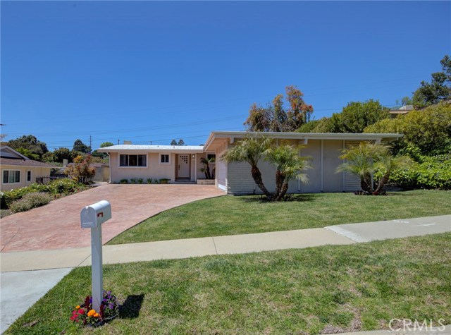 27139 Grayslake Road, Rancho Palos Verdes, California 90275, 4 Bedrooms Bedrooms, ,1 BathroomBathrooms,Residential,Sold,Grayslake,PV19091010